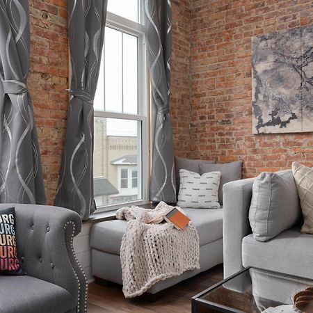 Spacious Luxury Apt In Historic Downtown - Oh Amish Country Millersburg Ngoại thất bức ảnh